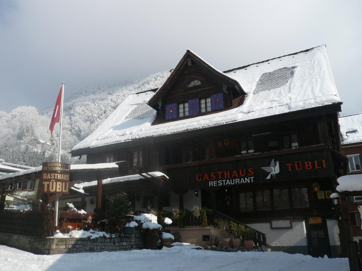Gasthaus Tuebli 게르사우 외부 사진